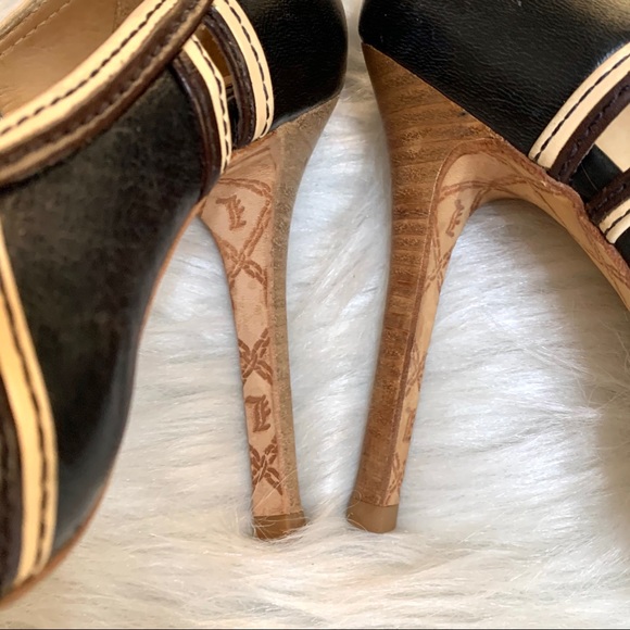 LAMB Gwen Stefani Black Leather Cap Toe Pumps - Picture 8 of 13